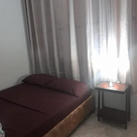 Hostal La Fantástica Mi *